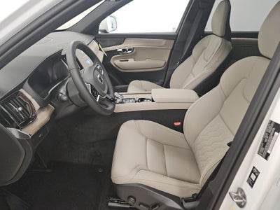 2026 Volvo XC90 Plus