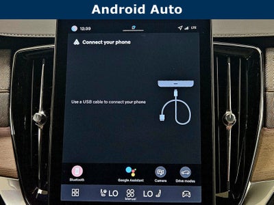 2026 Volvo XC90 Plus