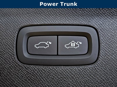 2026 Volvo XC90 Plus