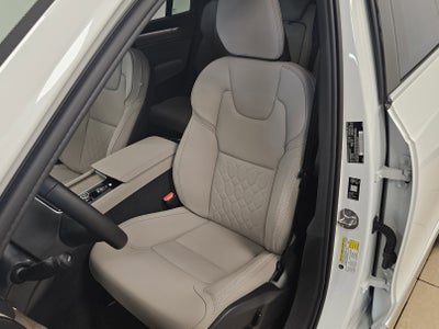 2026 Volvo XC90 Plus