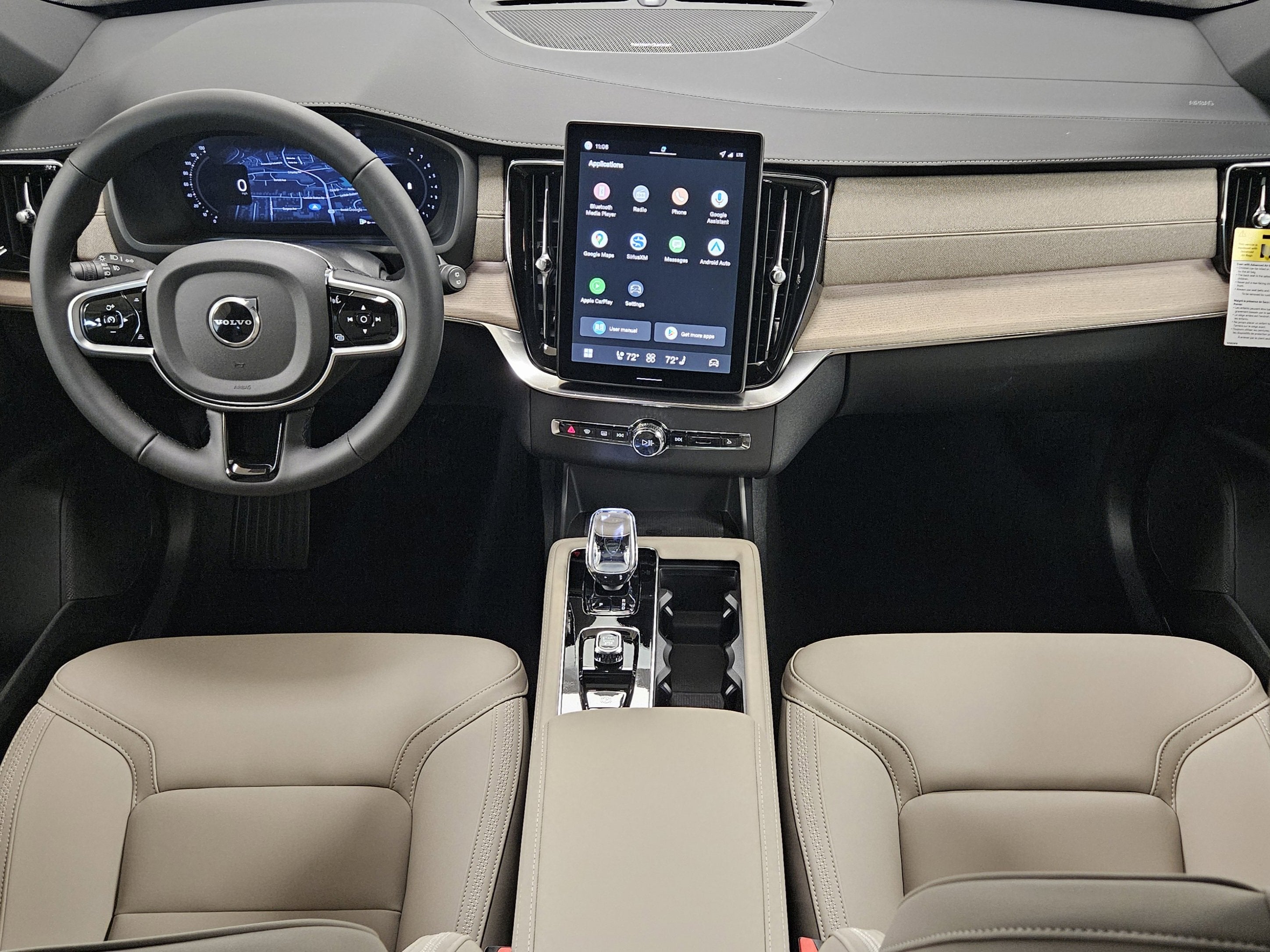 2026 Volvo XC90 Plus