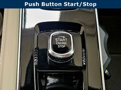 2026 Volvo XC90 Plus