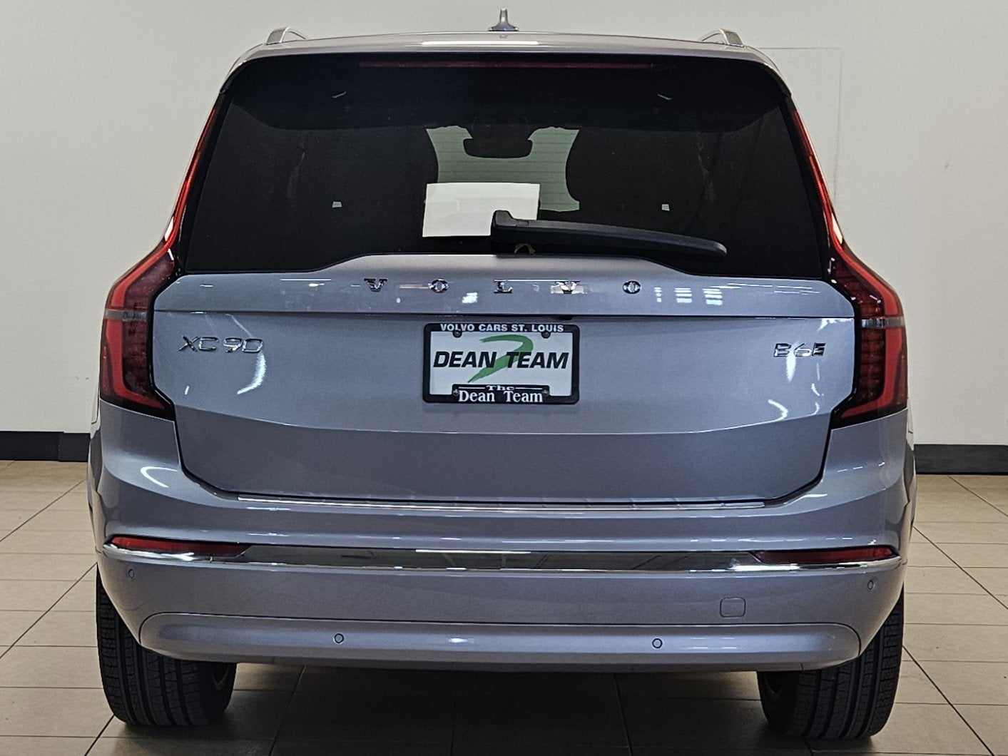 2026 Volvo XC90 Plus