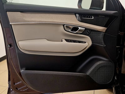 2026 Volvo XC90 Plus