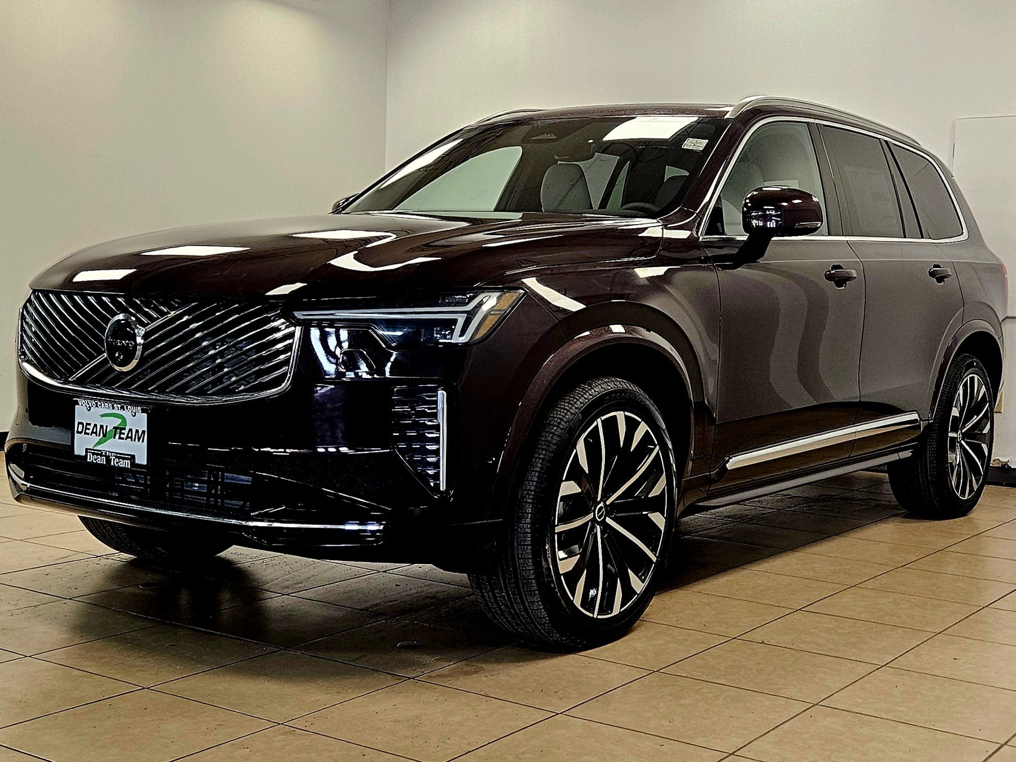 2026 Volvo XC90 Plus