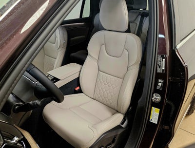 2026 Volvo XC90 Plus