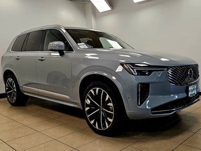 2026 Volvo XC90 Plus