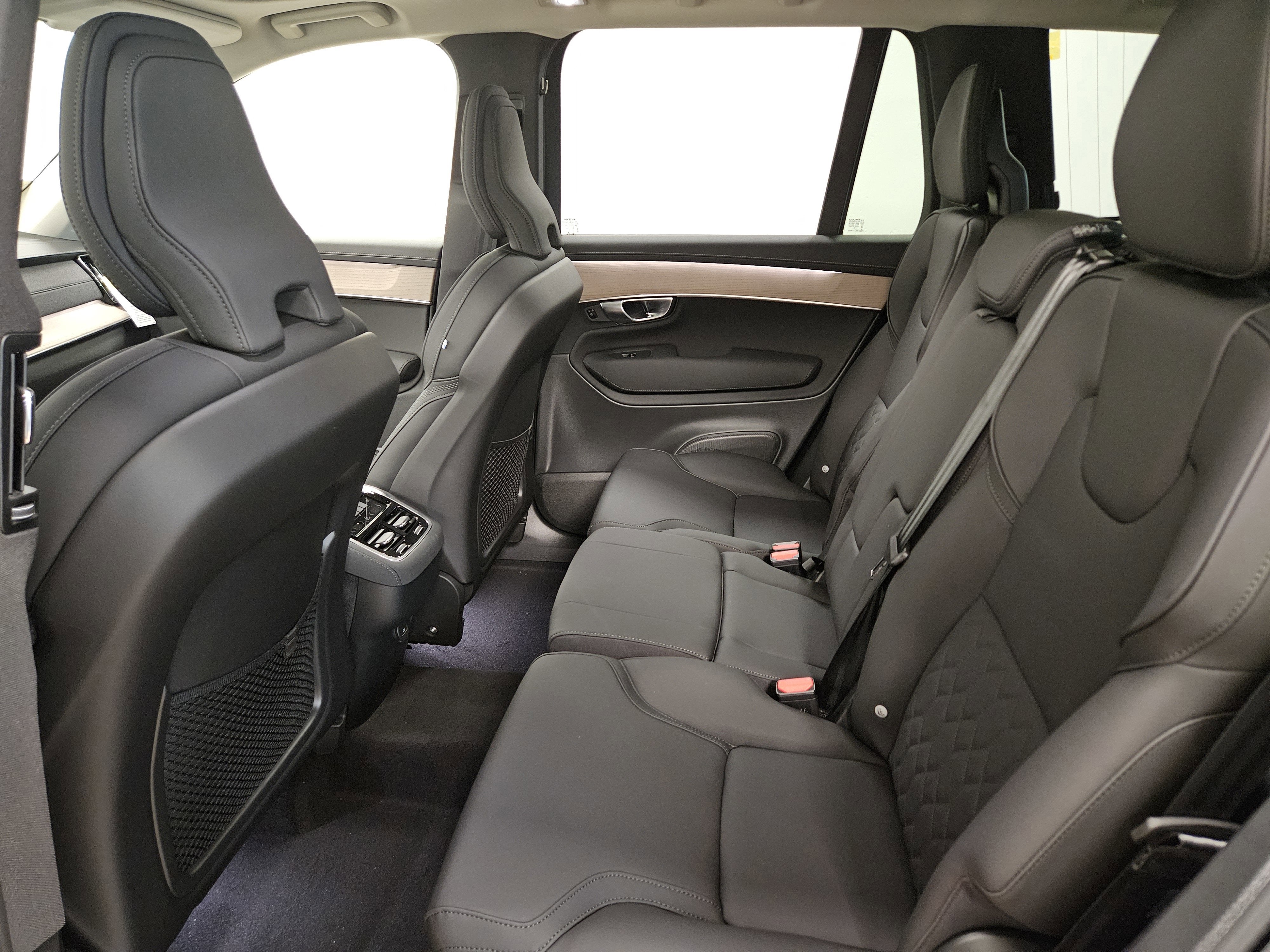 2026 Volvo XC90 Plus