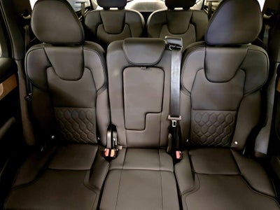 2026 Volvo XC90 Plus