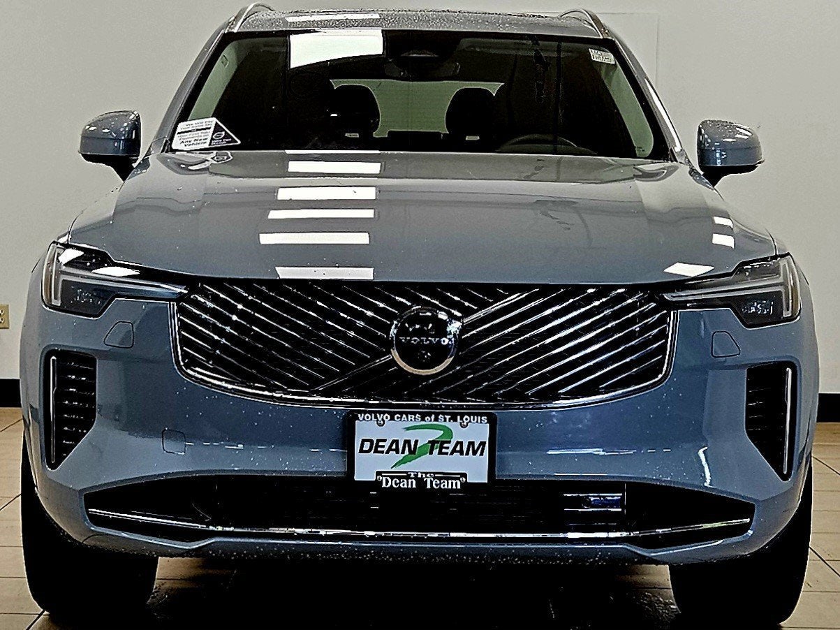 2026 Volvo XC90 Plus