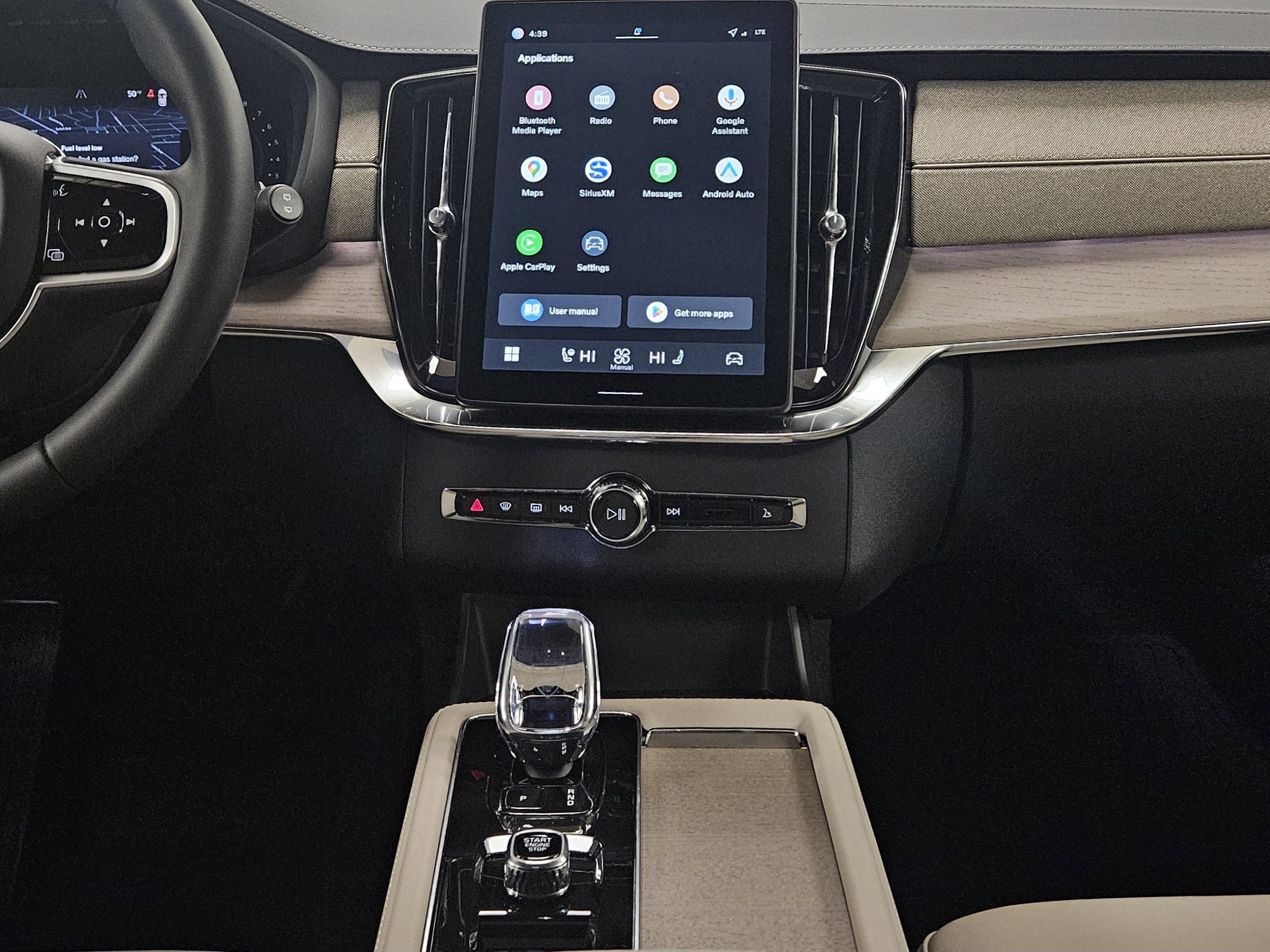 2026 Volvo XC90 Plus