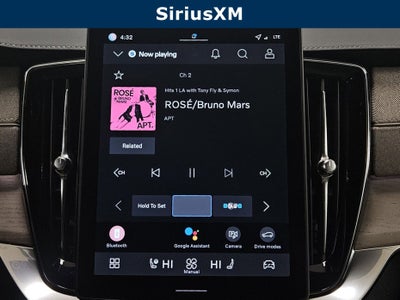 2026 Volvo XC90 Plus