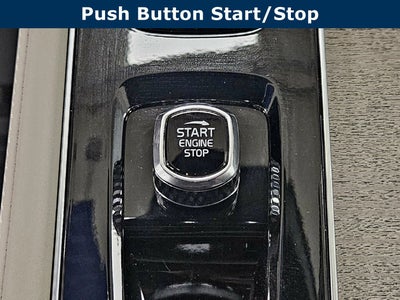 2026 Volvo XC90 Plus