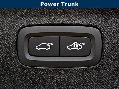 2026 Volvo XC90 Plus