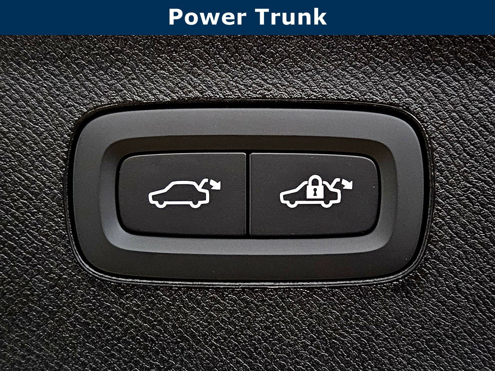 2026 Volvo XC90 Plus