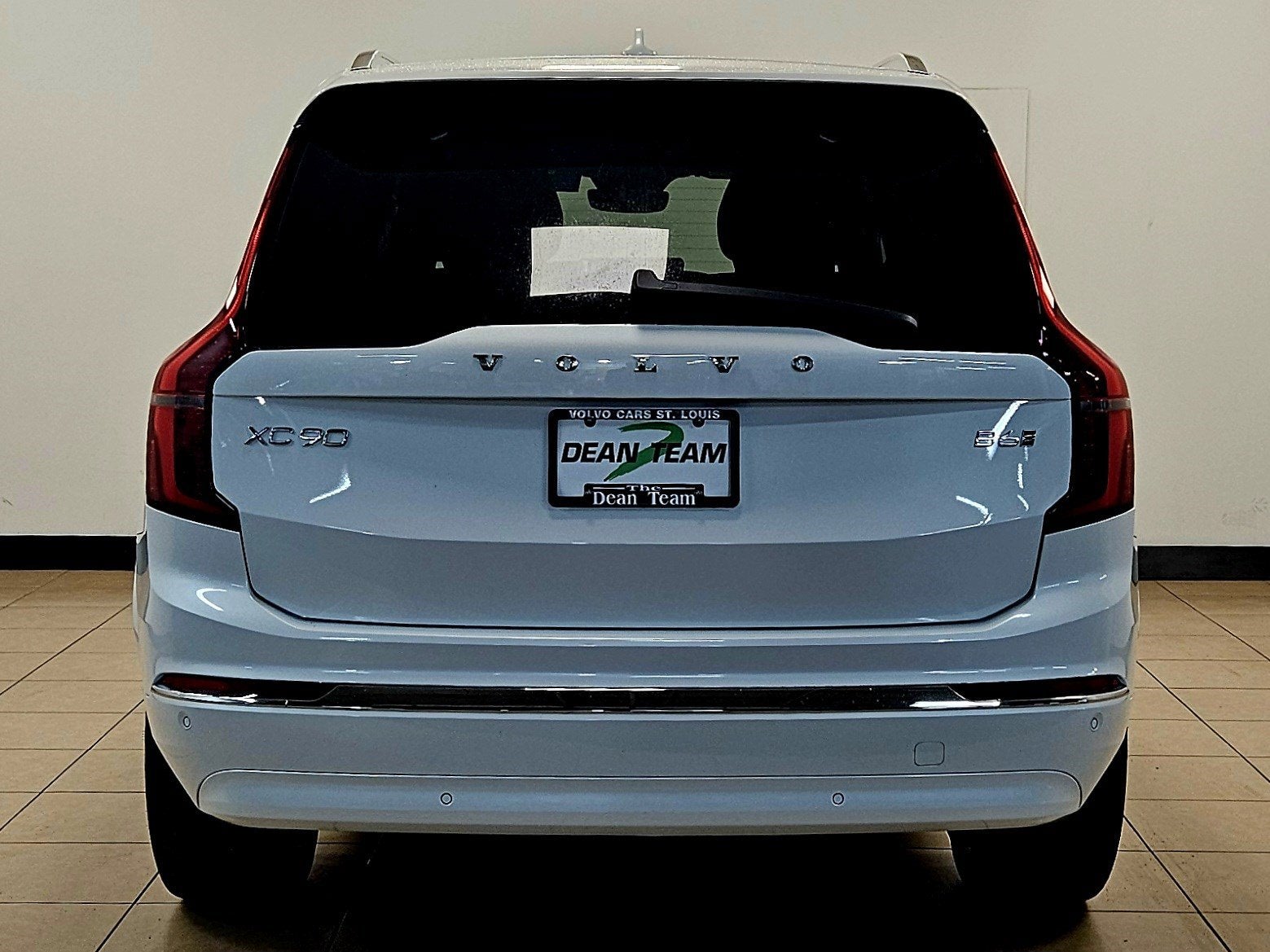 2026 Volvo XC90 Plus