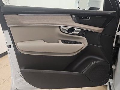 2026 Volvo XC90 Plus