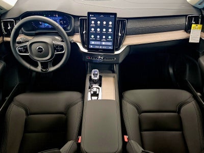 2026 Volvo XC90 Plus