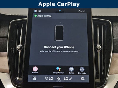 2026 Volvo XC90 Plus