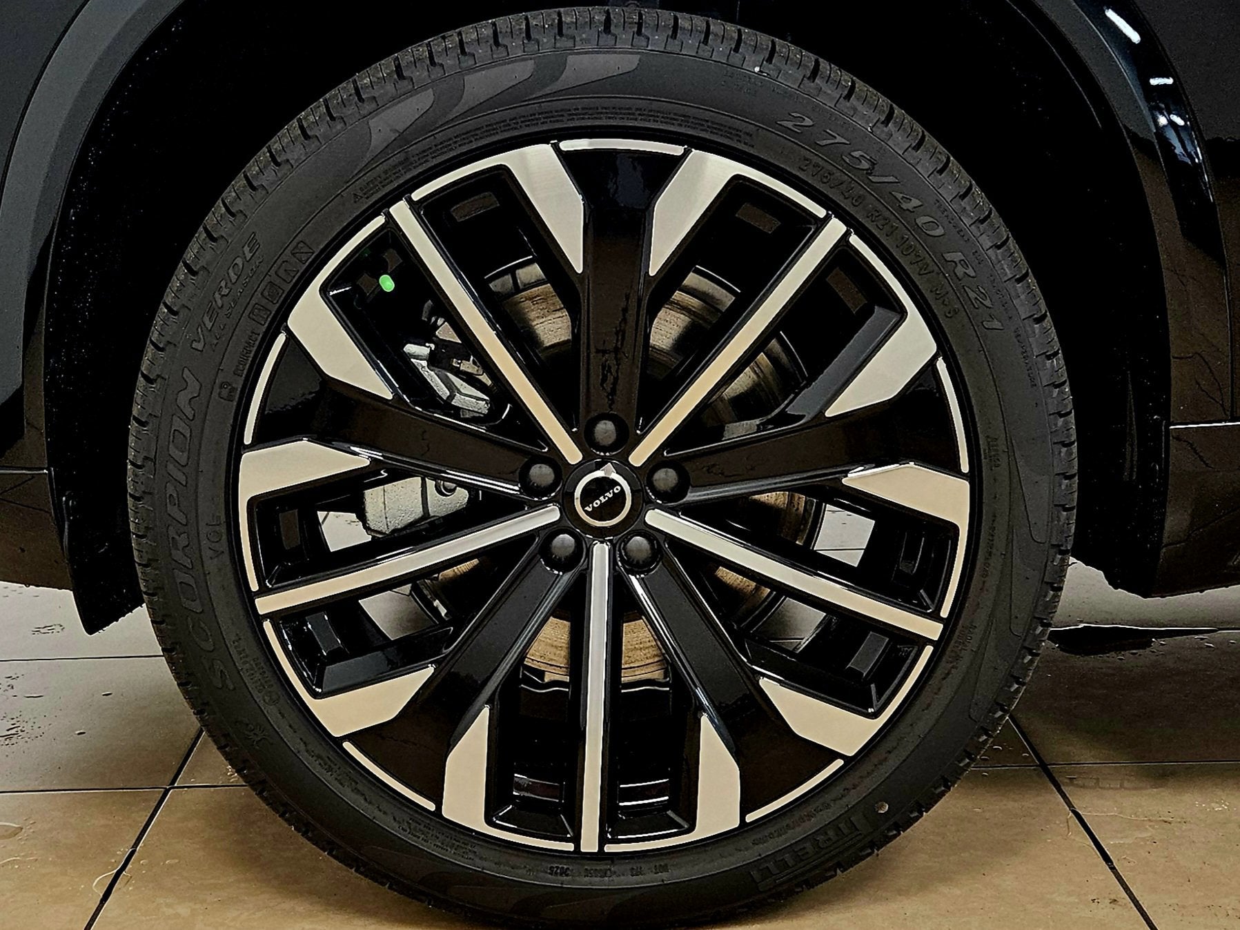 2026 Volvo XC90 Plus