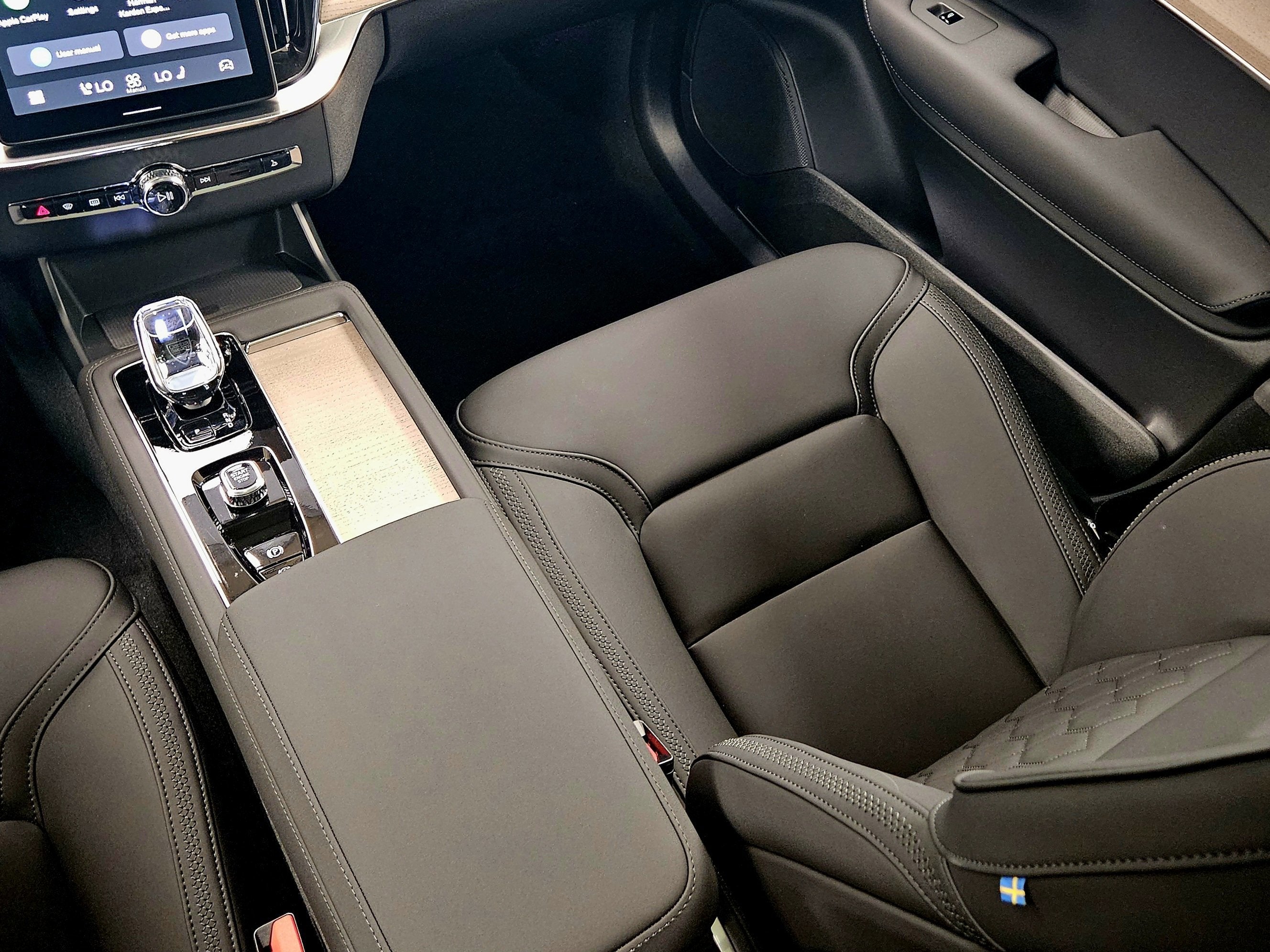 2026 Volvo XC90 Plus