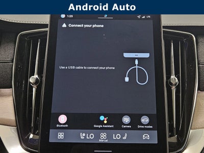 2026 Volvo XC90 Plus