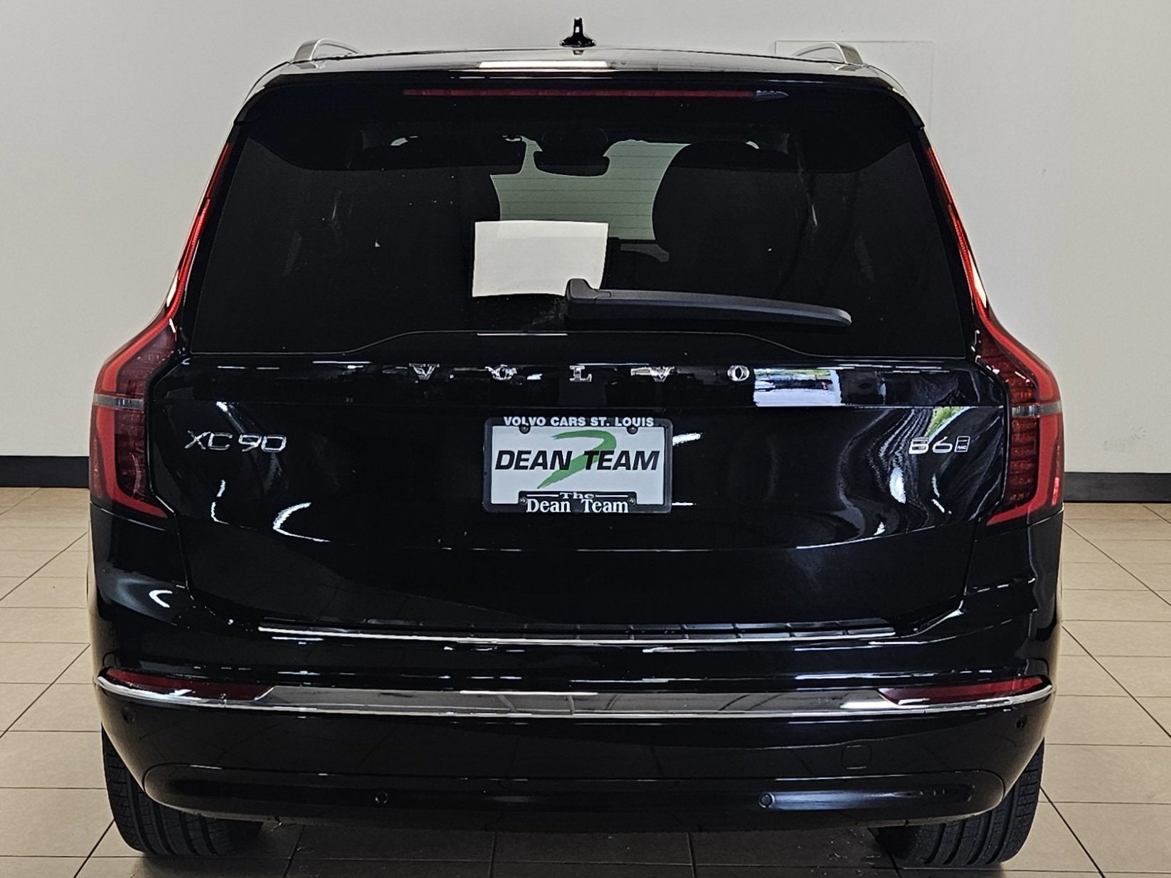 2026 Volvo XC90 Plus