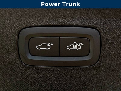 2026 Volvo XC90 Plus