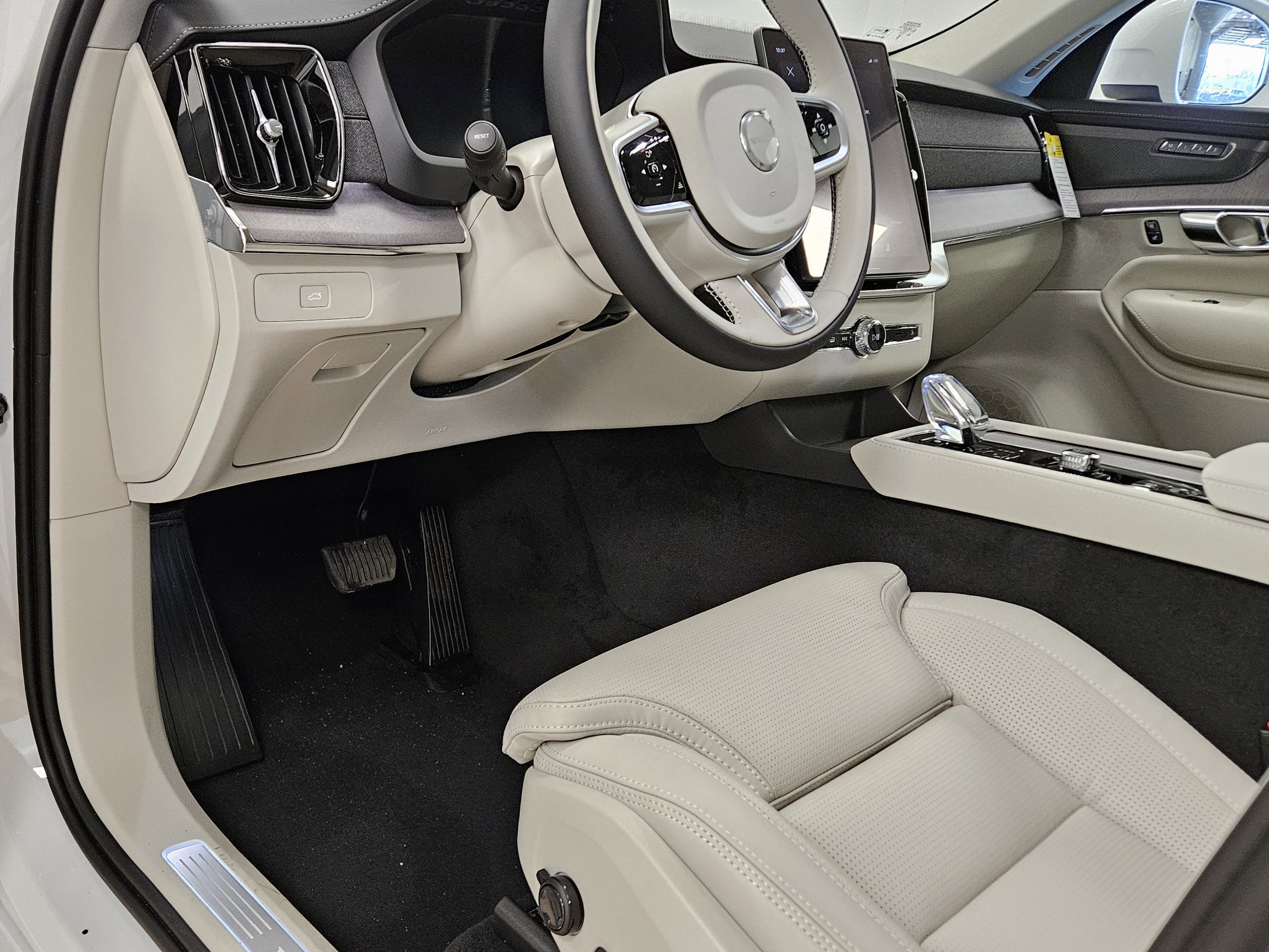 2026 Volvo XC90 Ultra