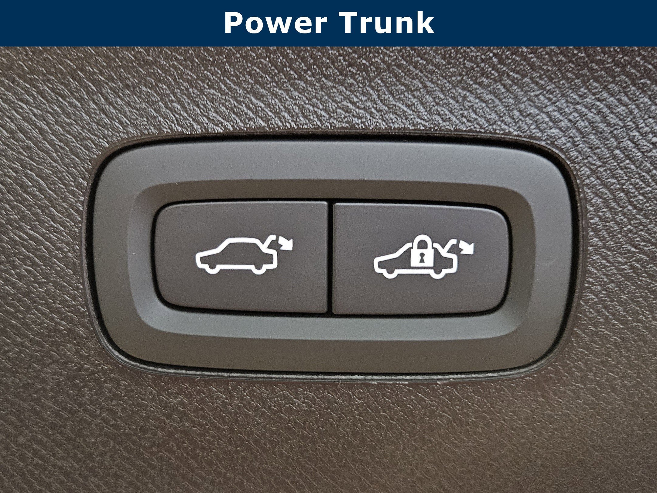 2026 Volvo XC90 Core