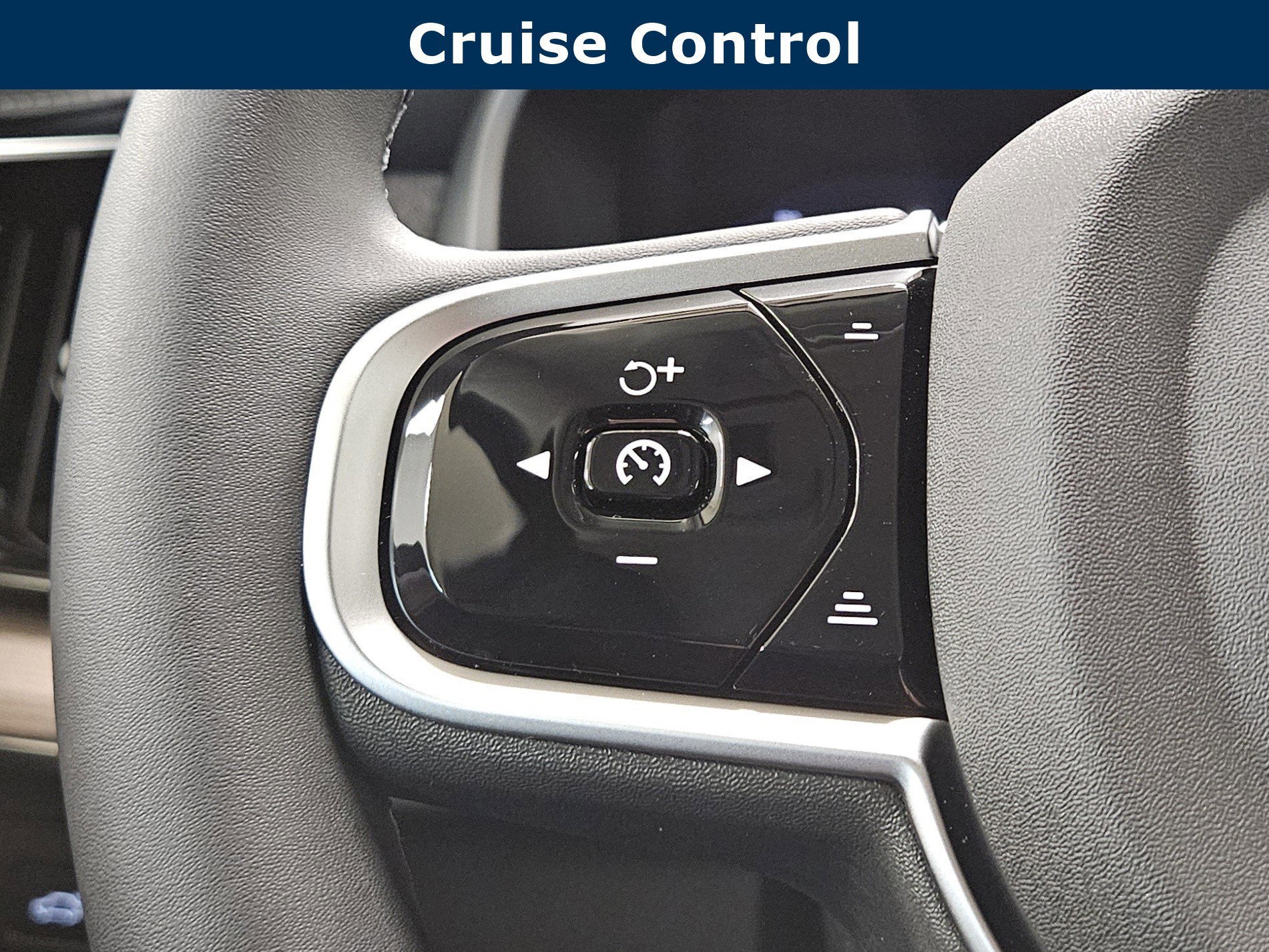 2026 Volvo XC90 Core