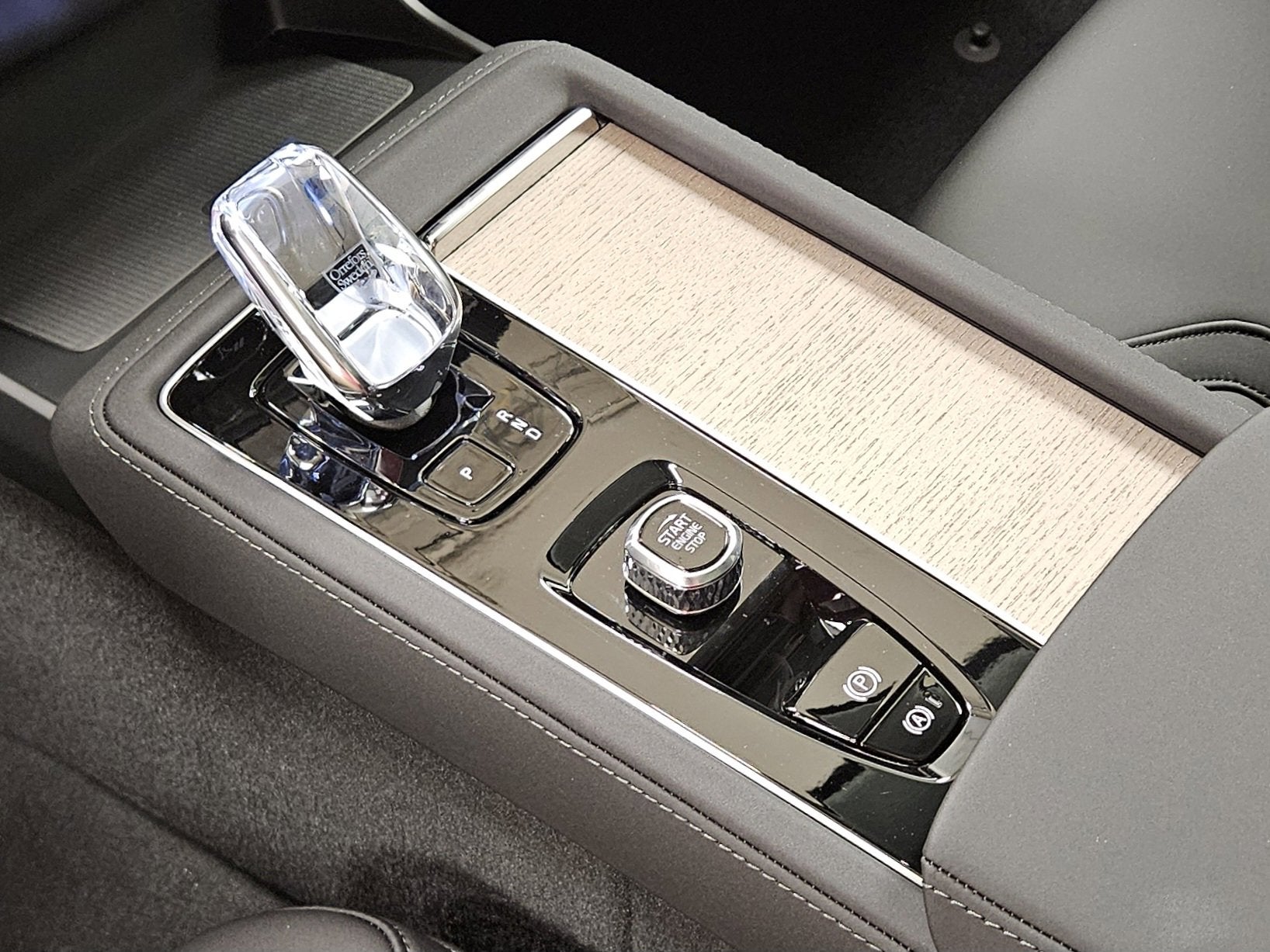 2026 Volvo XC90 Core