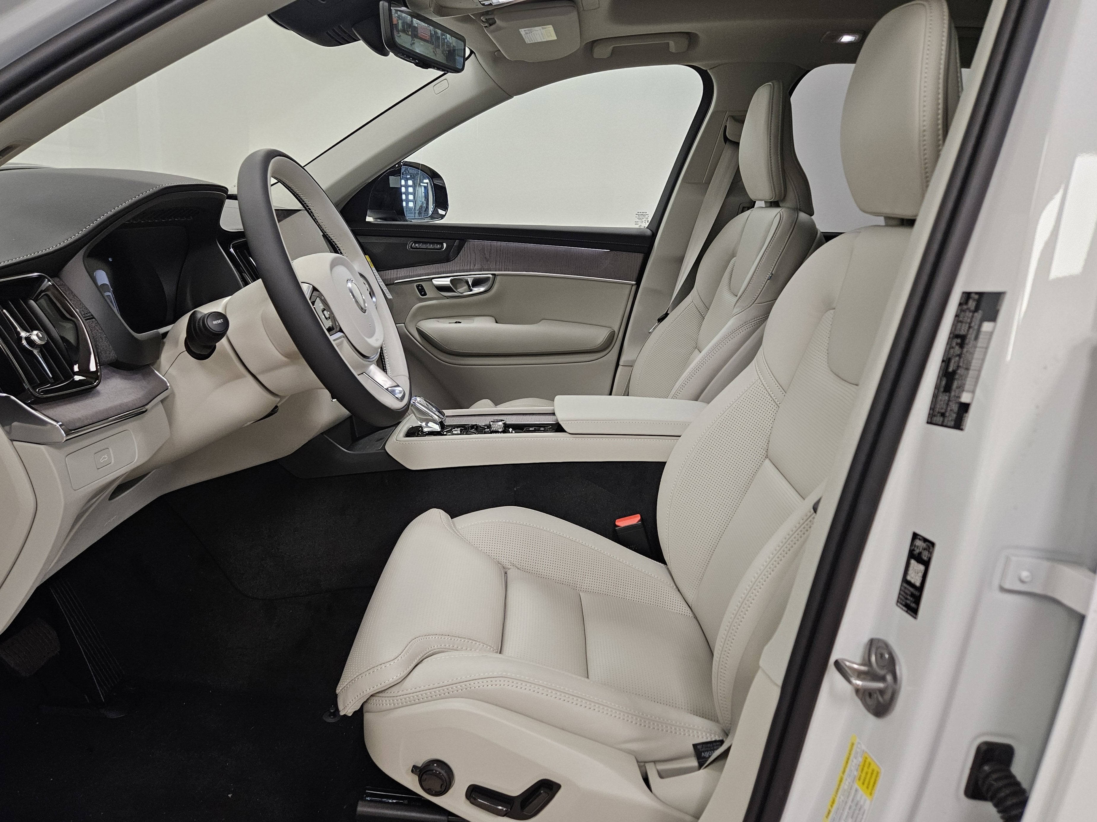 2026 Volvo XC90 Ultra Dark Theme