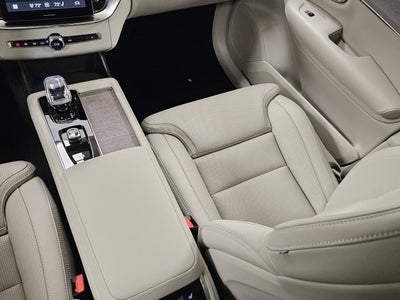 2026 Volvo XC90 Ultra Dark Theme