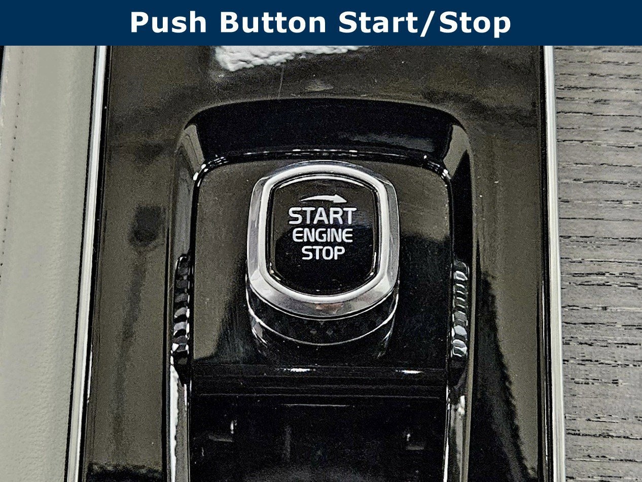 2026 Volvo XC90 Ultra Dark Theme