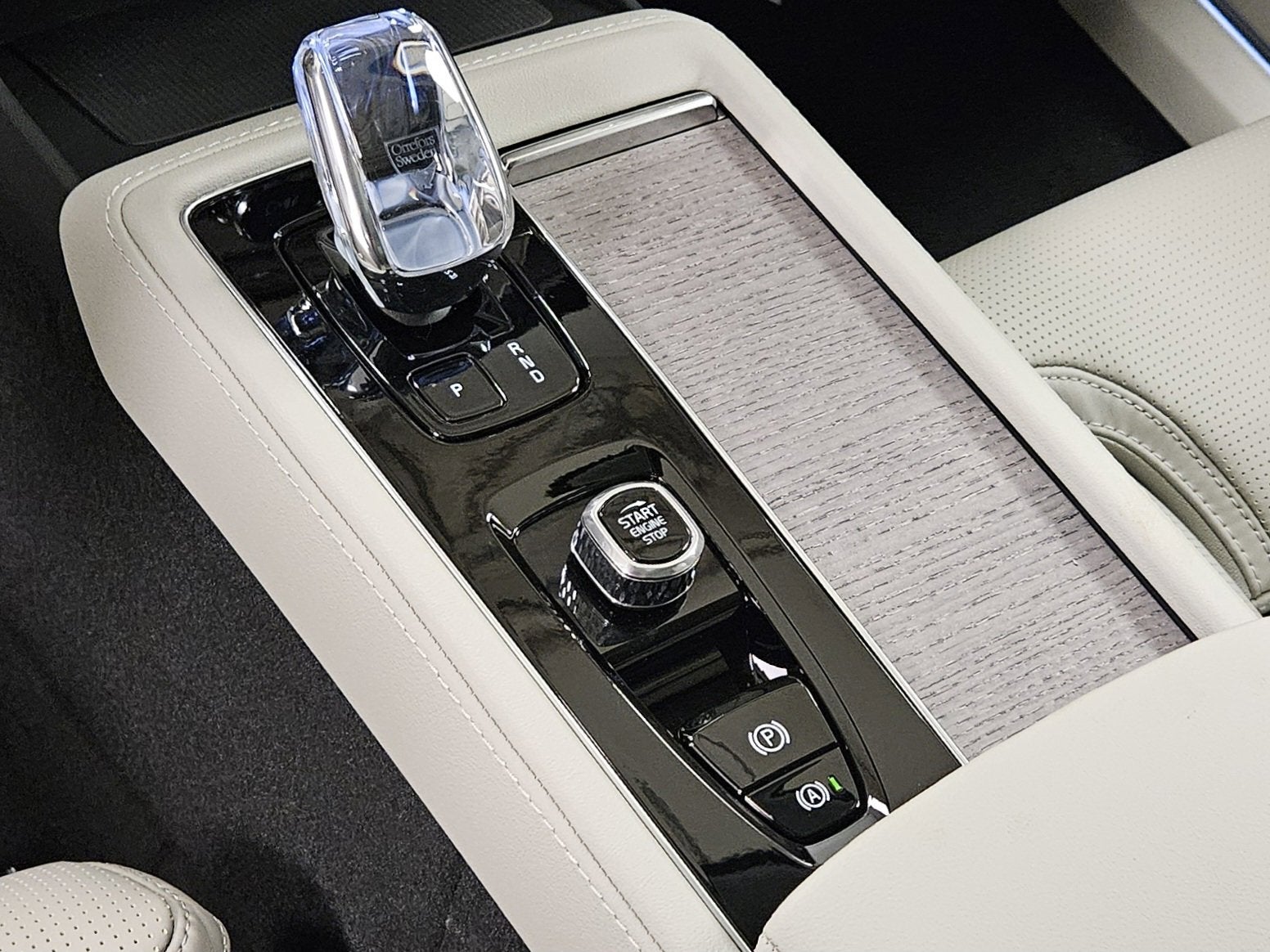 2026 Volvo XC90 Ultra Dark Theme