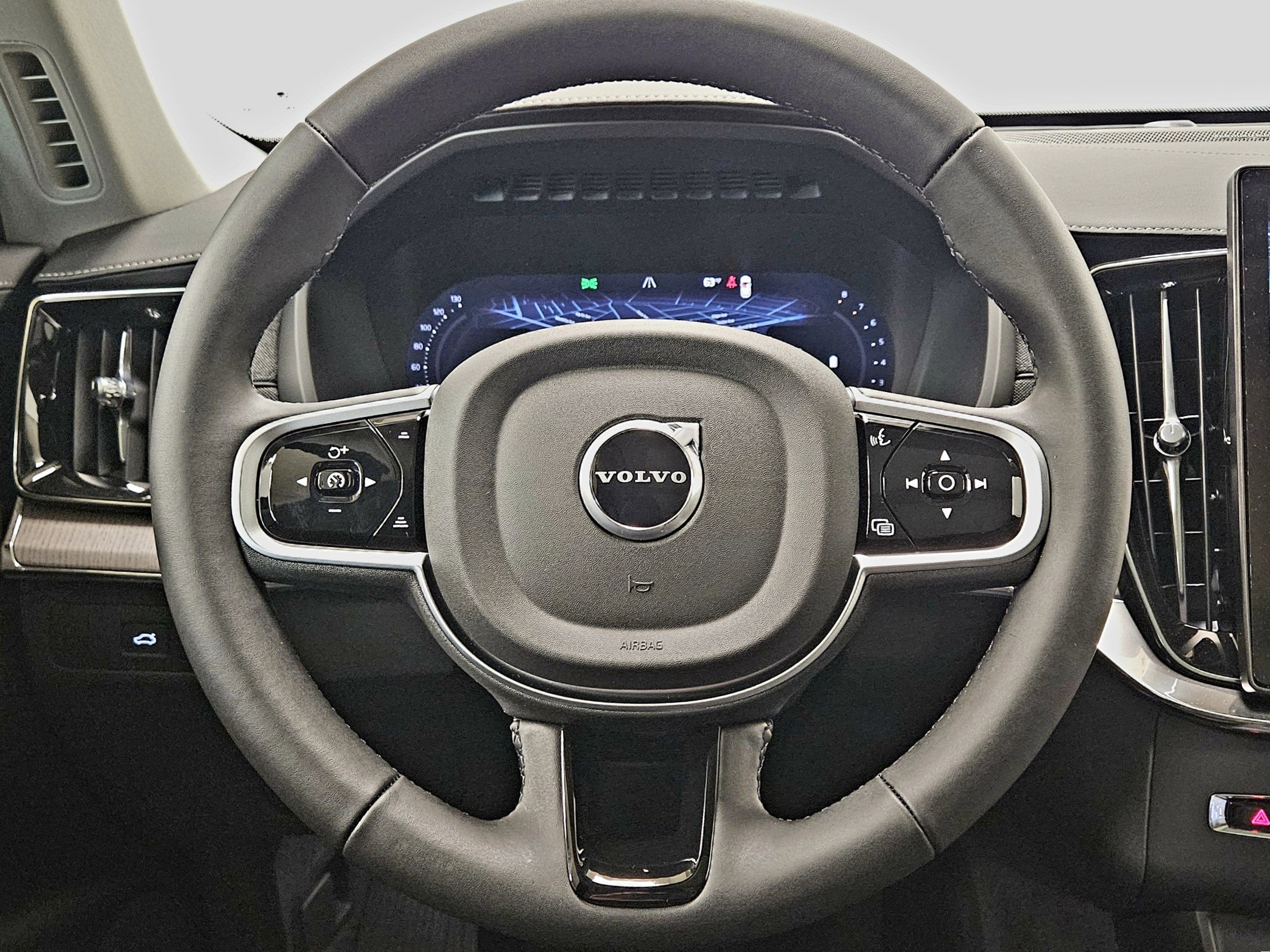 2026 Volvo XC90 Ultra Dark Theme