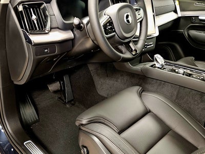 2026 Volvo XC90 Ultra Dark Theme