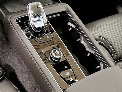 2026 Volvo XC90 Ultra Dark Theme