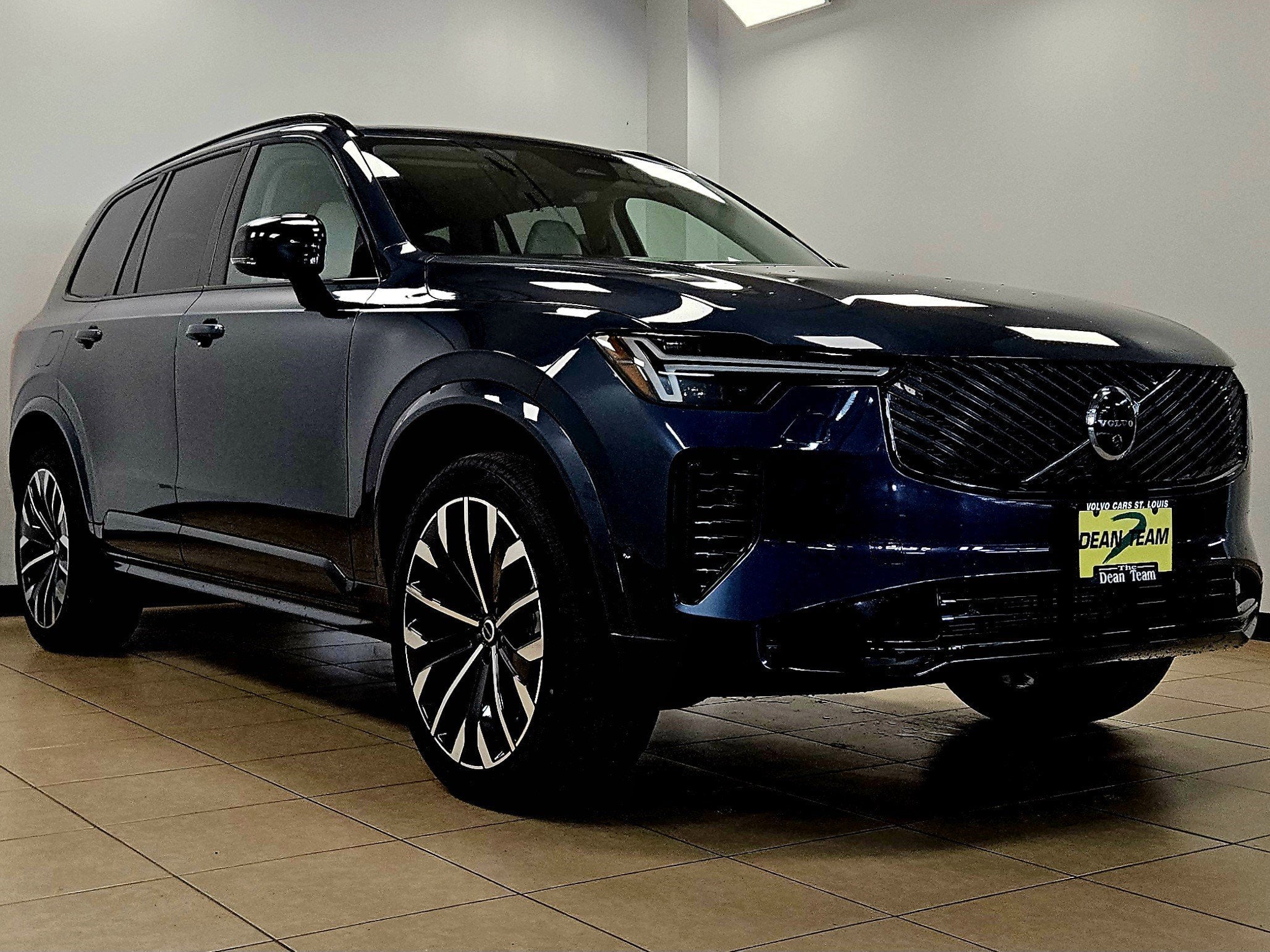 2026 Volvo XC90 Ultra Dark Theme
