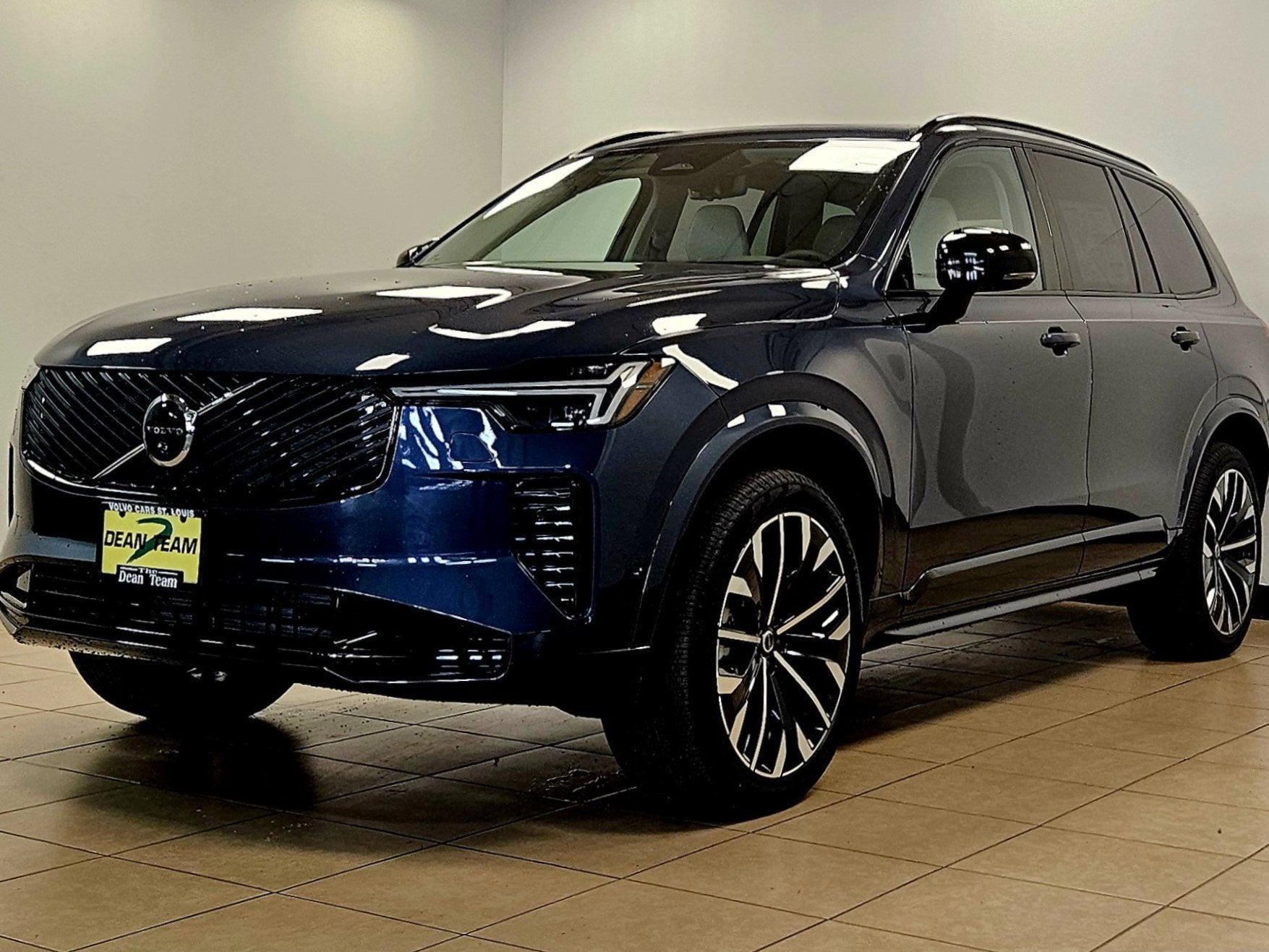 2026 Volvo XC90 Ultra Dark Theme