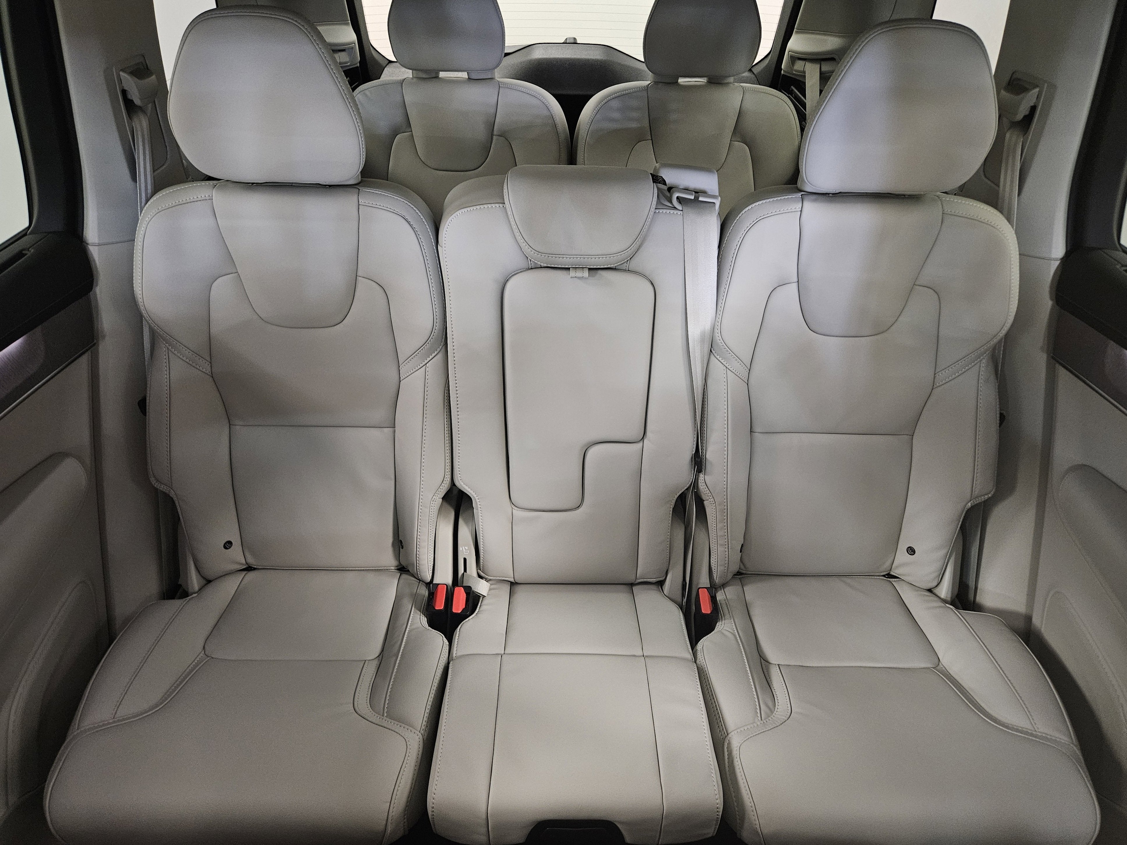 2026 Volvo XC90 Ultra Dark Theme