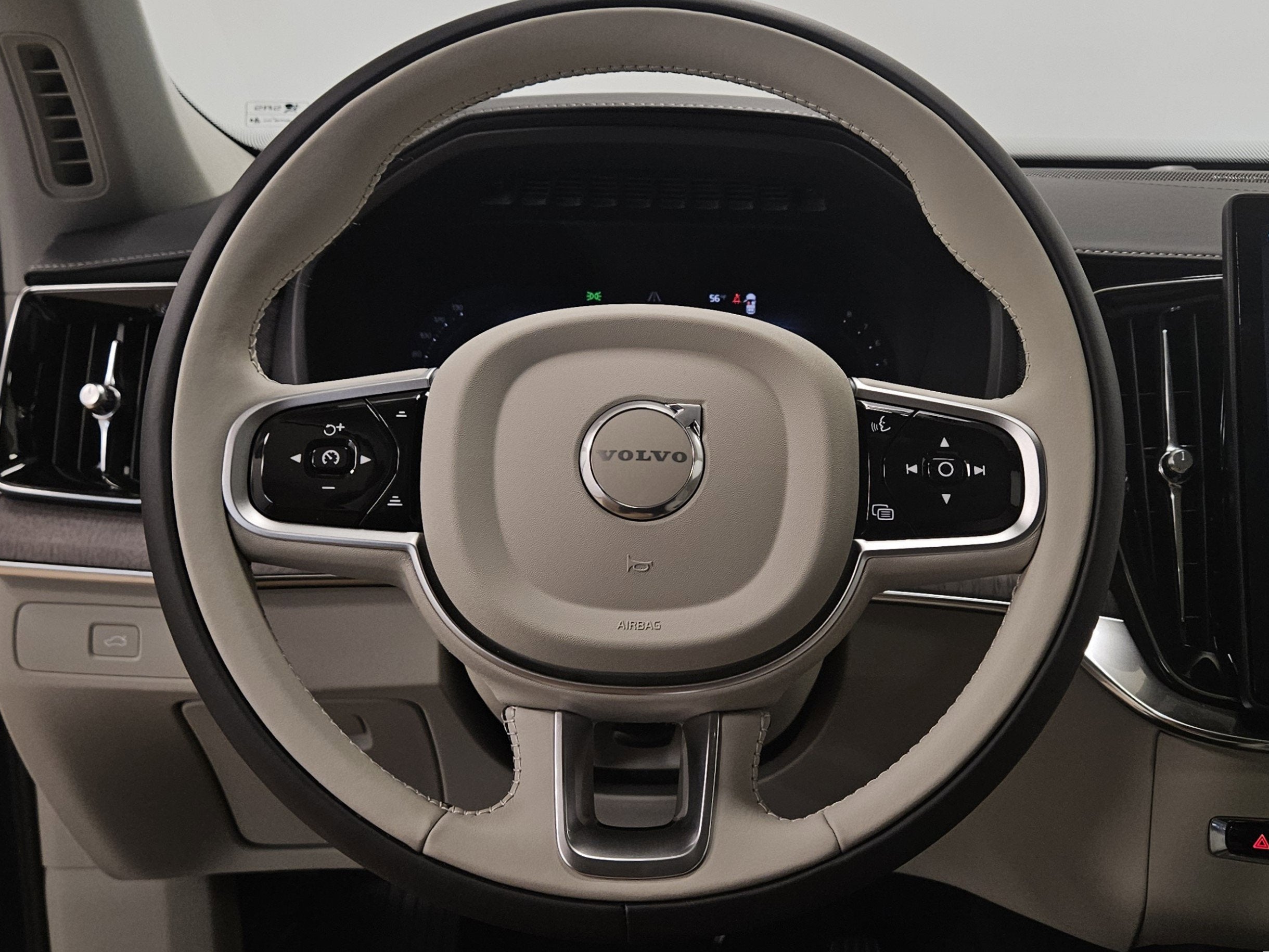 2026 Volvo XC90 Ultra Dark Theme