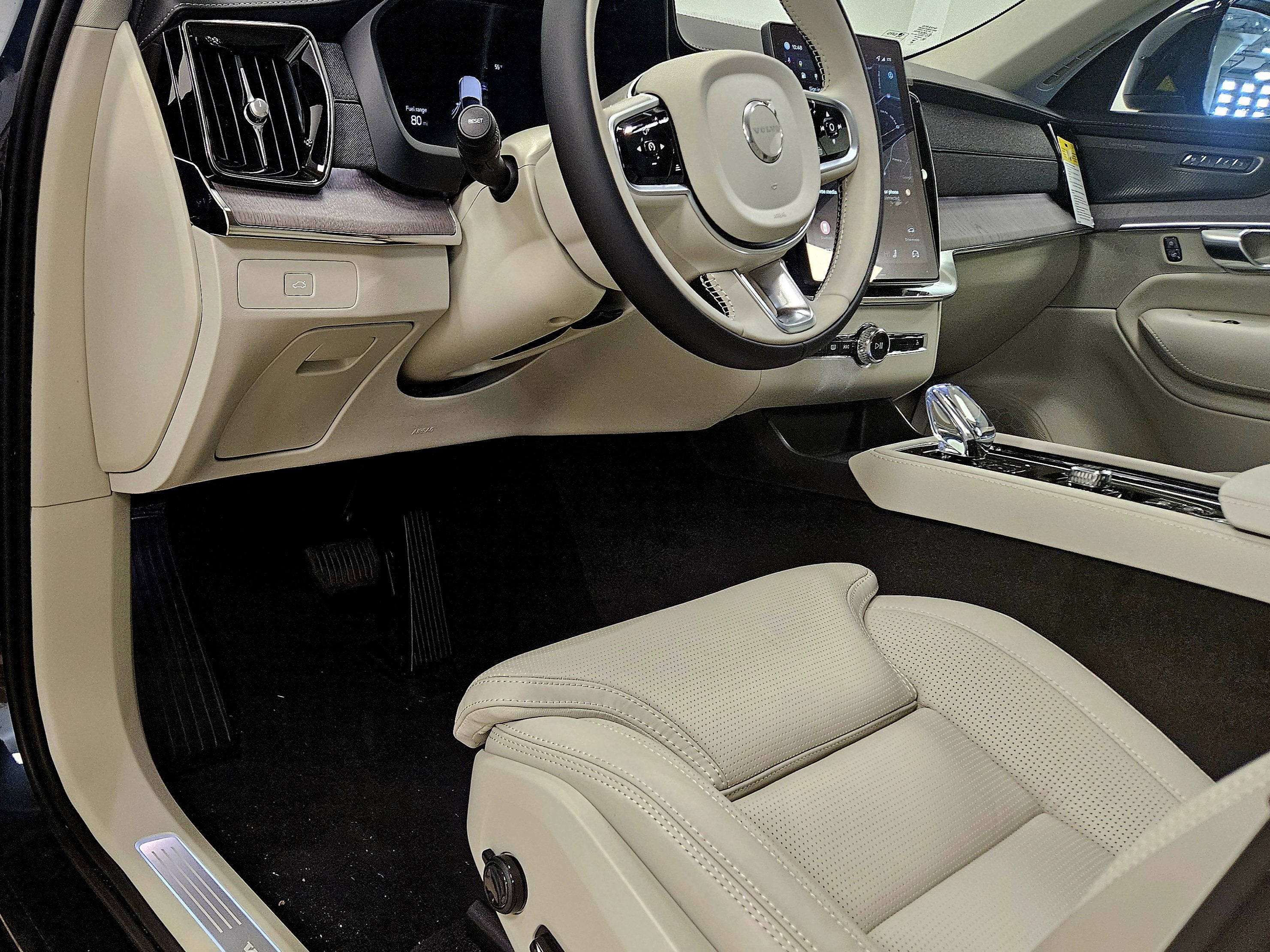 2026 Volvo XC90 Ultra Dark Theme