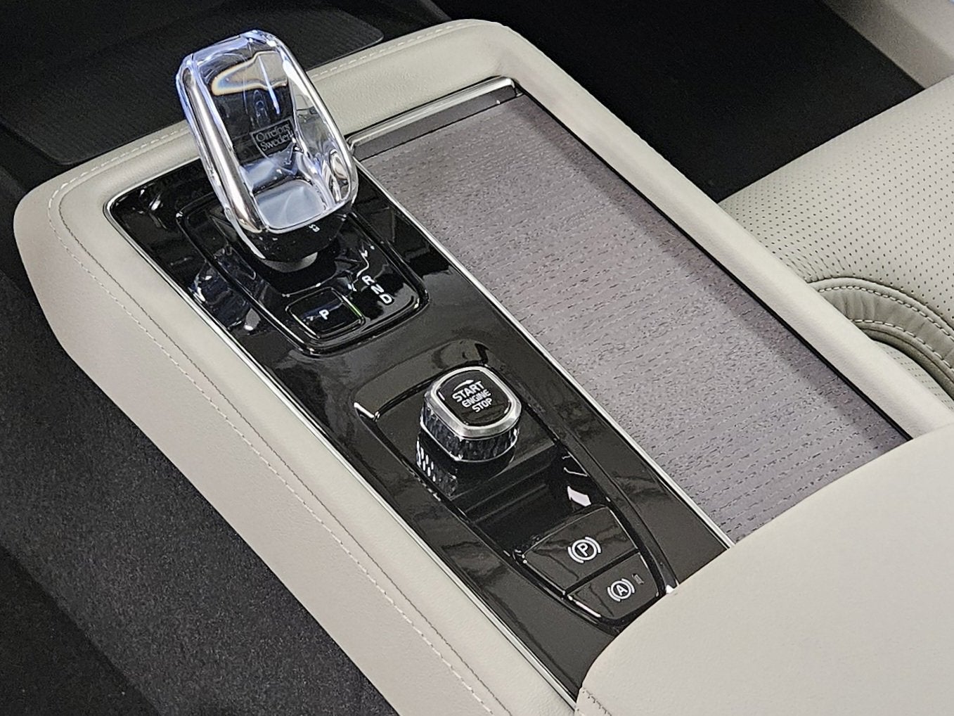 2026 Volvo XC90 Ultra Dark Theme