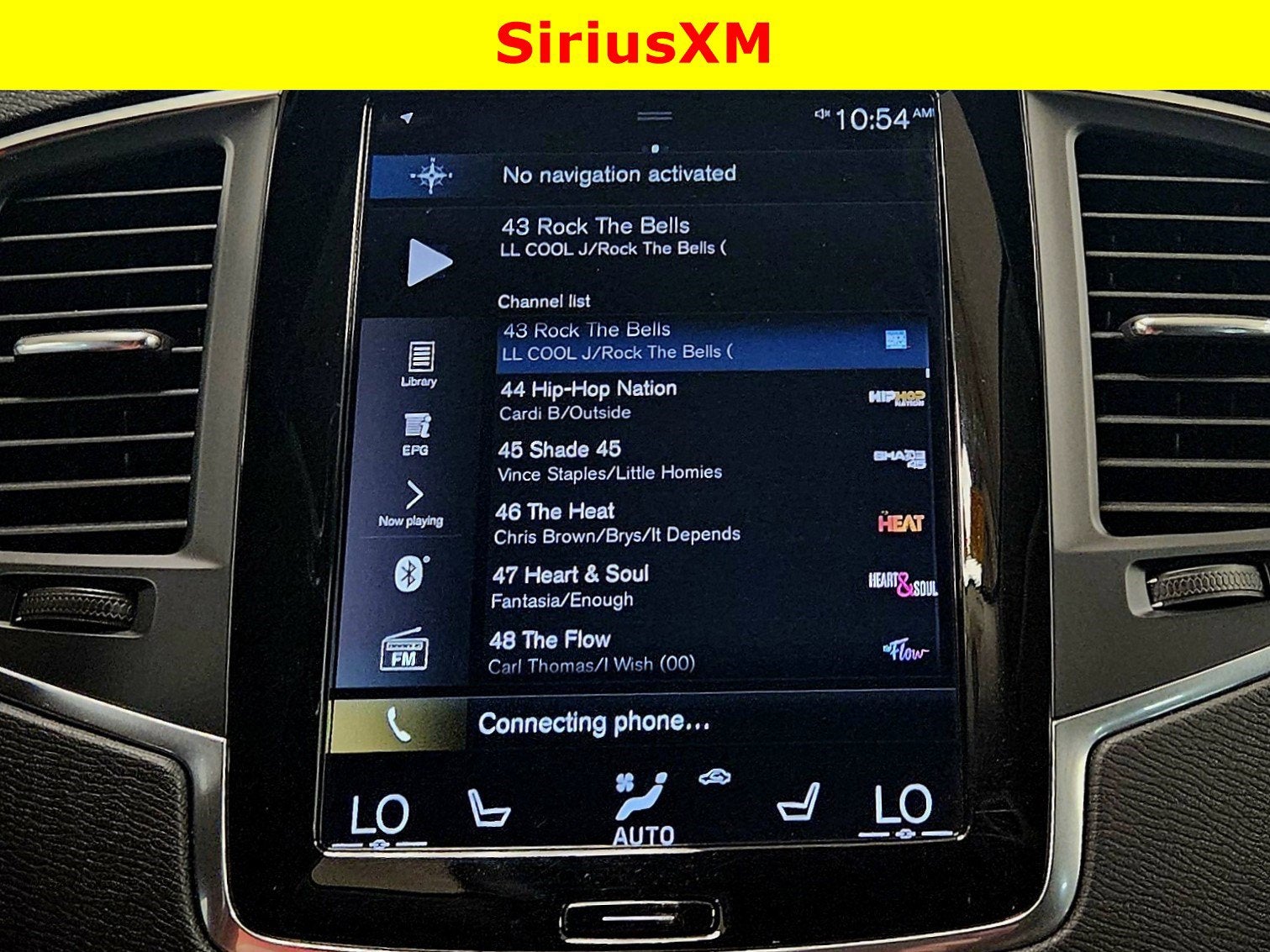 2021 Volvo XC90 Momentum