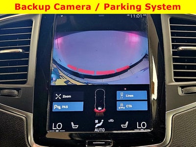 2021 Volvo XC90 Momentum