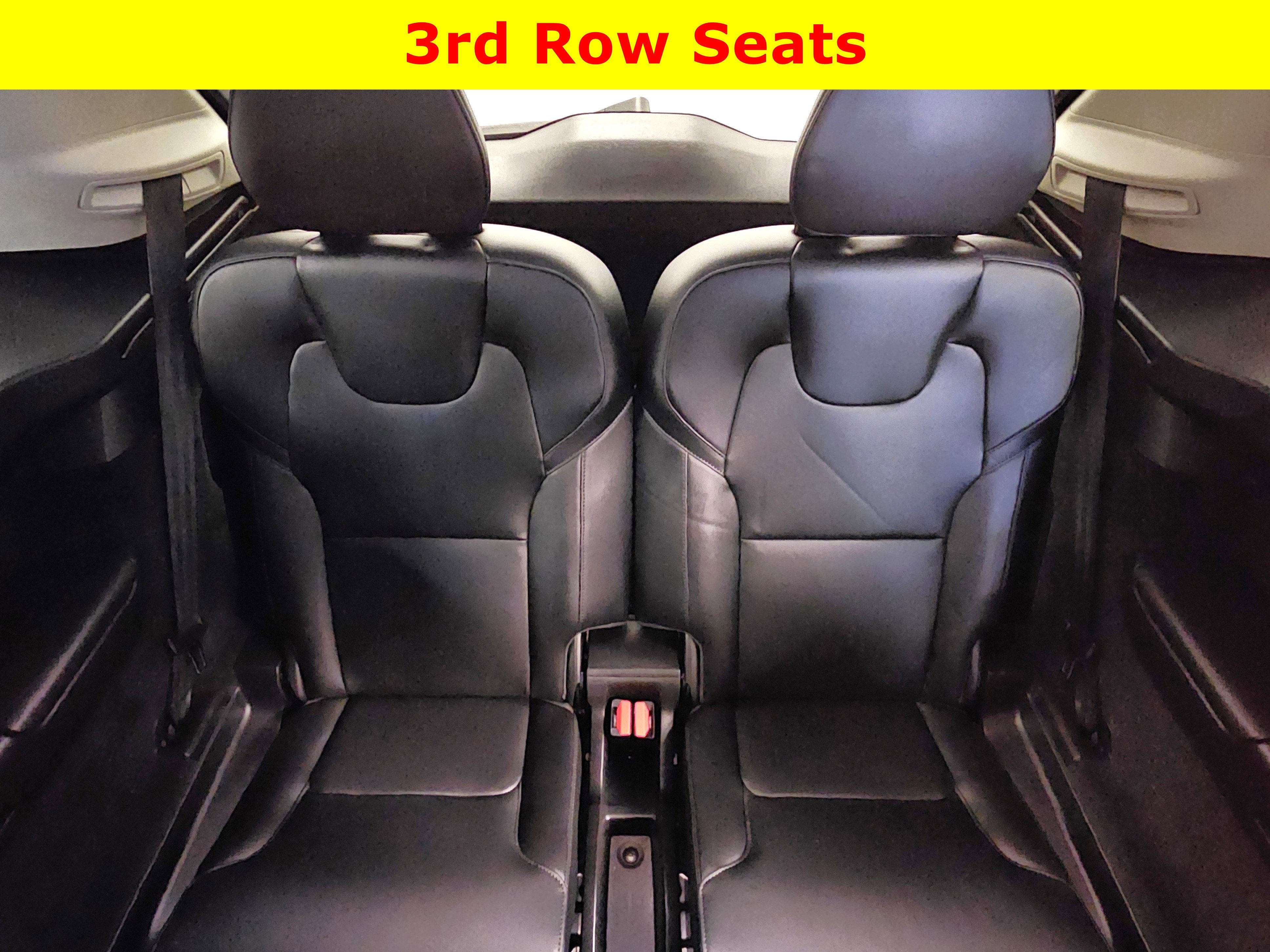 2021 Volvo XC90 Momentum