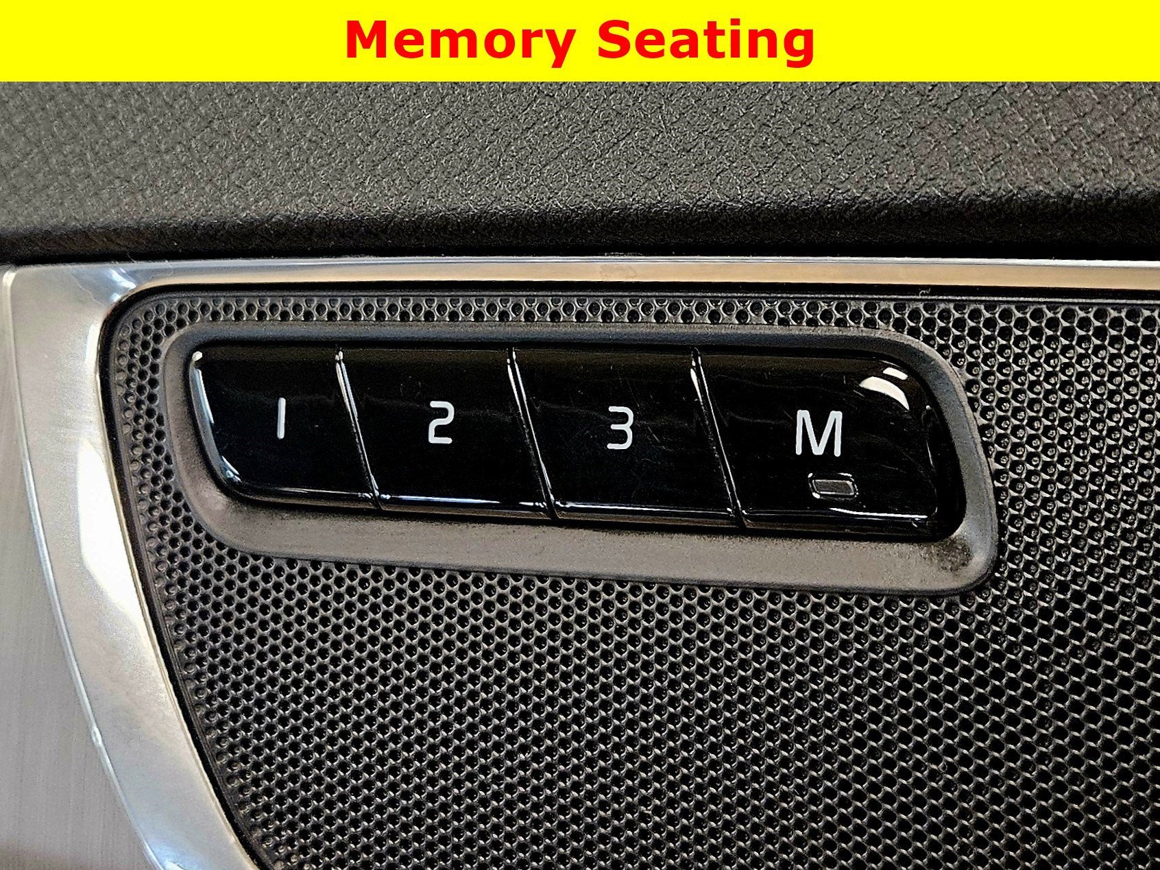 2021 Volvo XC90 Momentum