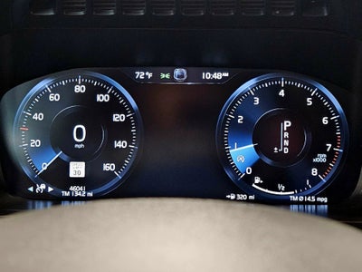 2021 Volvo XC90 Momentum